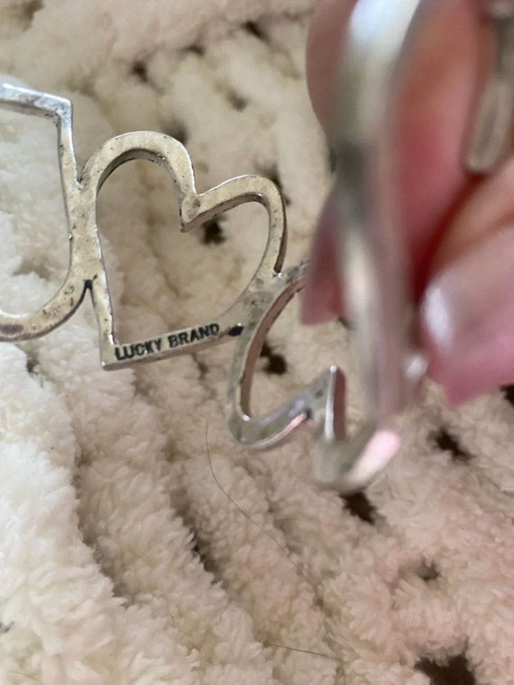 Lucky Brand Silver Heart Openwork Cuff Bracelet - Silver